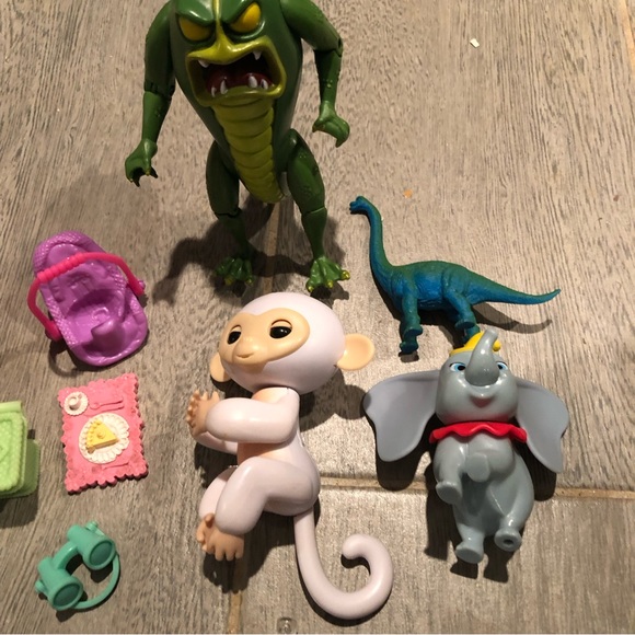 Toy bundle with fisher price little people pieces, little mermaid phone + more - Picture 5 of 5